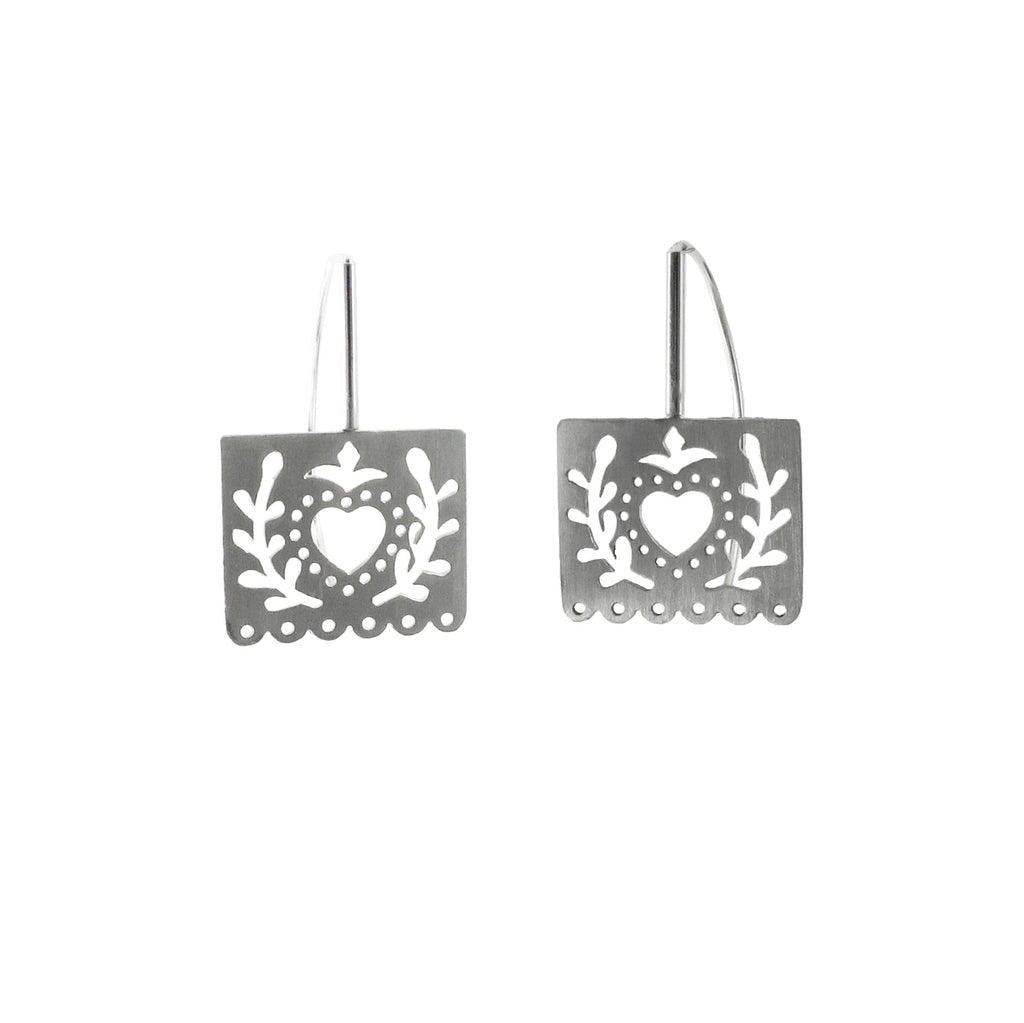 Small Papel Heart Earrings