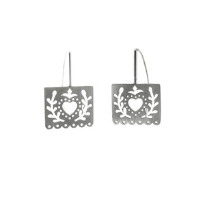 Small Papel Heart Earrings