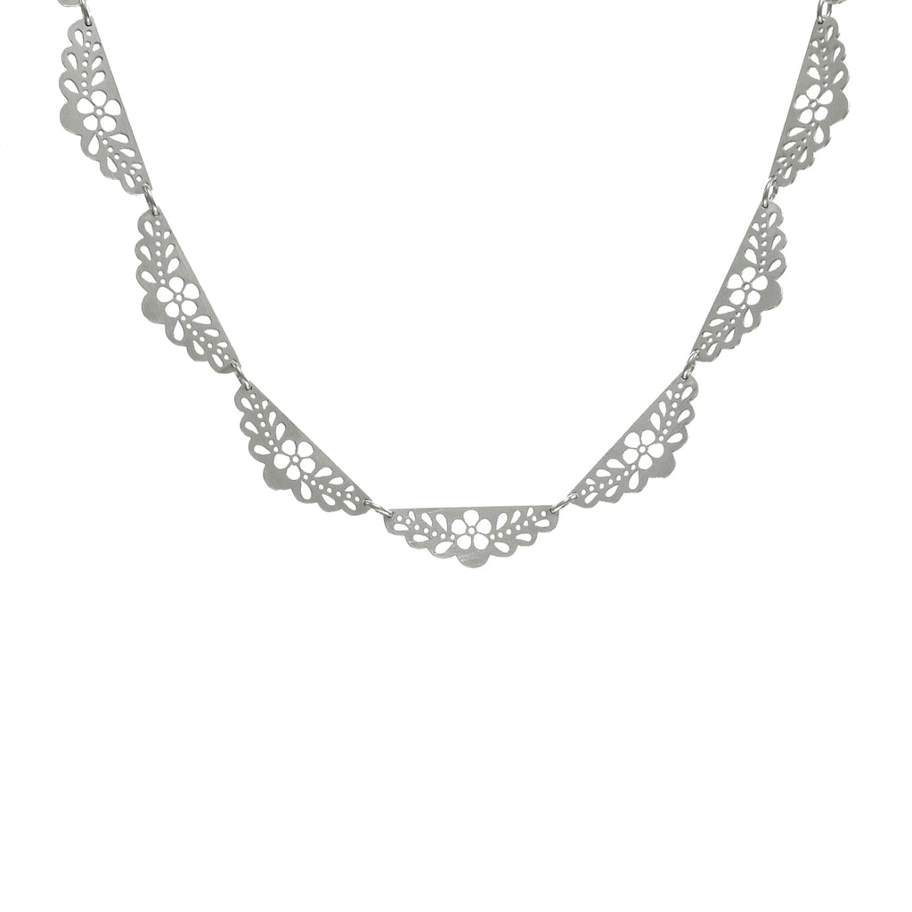 Grand Flower Lace Necklace