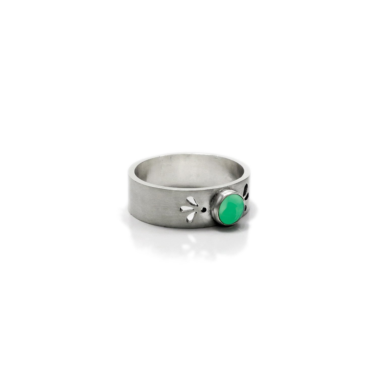 Petal and Gem Cut Out Ring